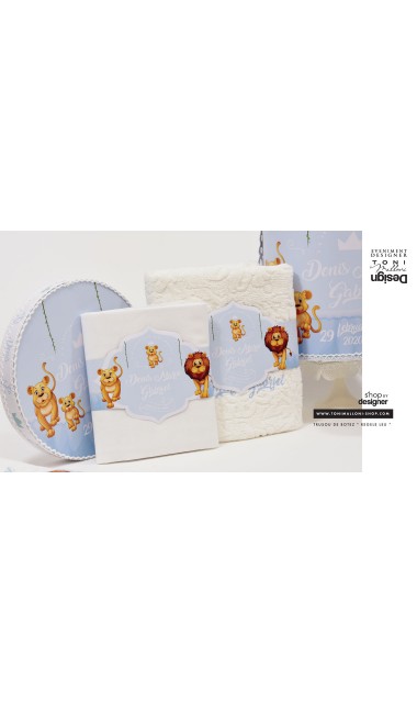 Trusou de botez cu broderie personalizata pentru baieti, Regele leu 8